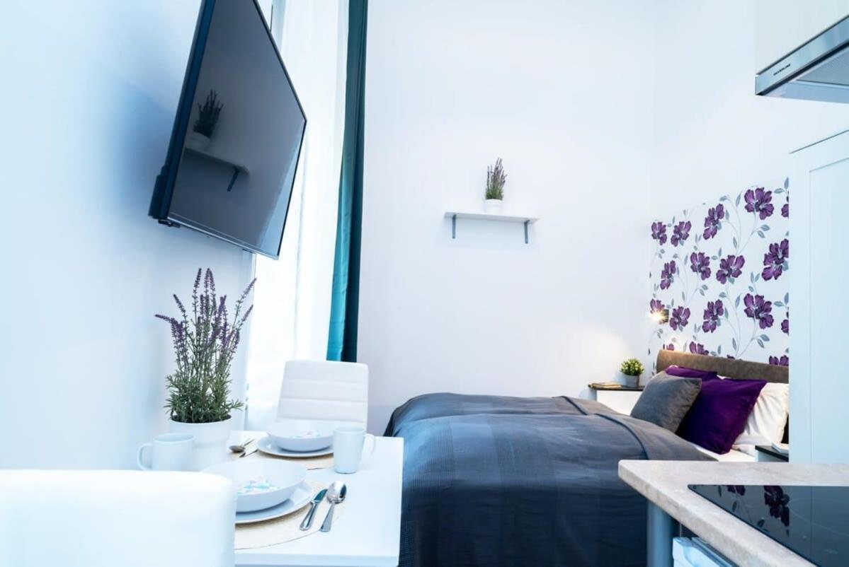 Modern Intimate Studio In The Center Βουδαπέστη Εξωτερικό φωτογραφία