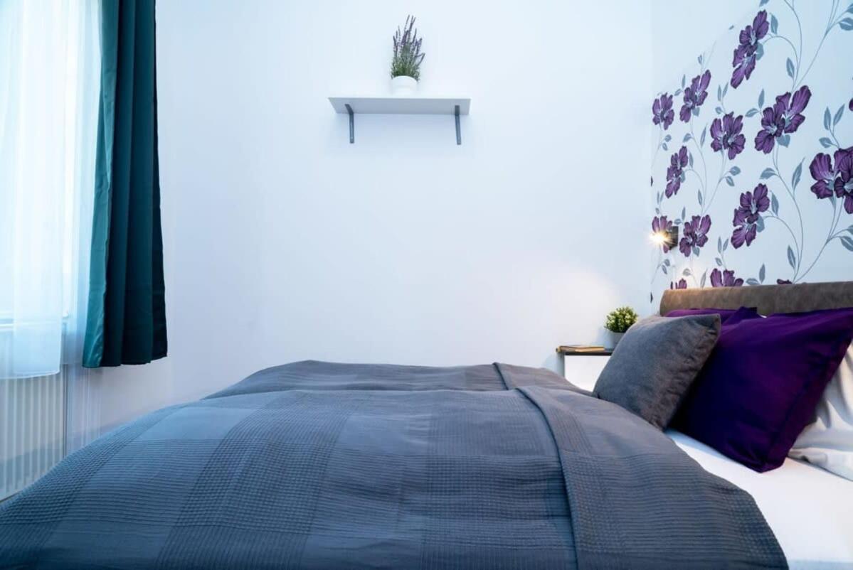 Modern Intimate Studio In The Center Βουδαπέστη Εξωτερικό φωτογραφία